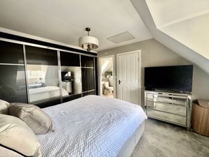 Photo 11- click for photo gallery